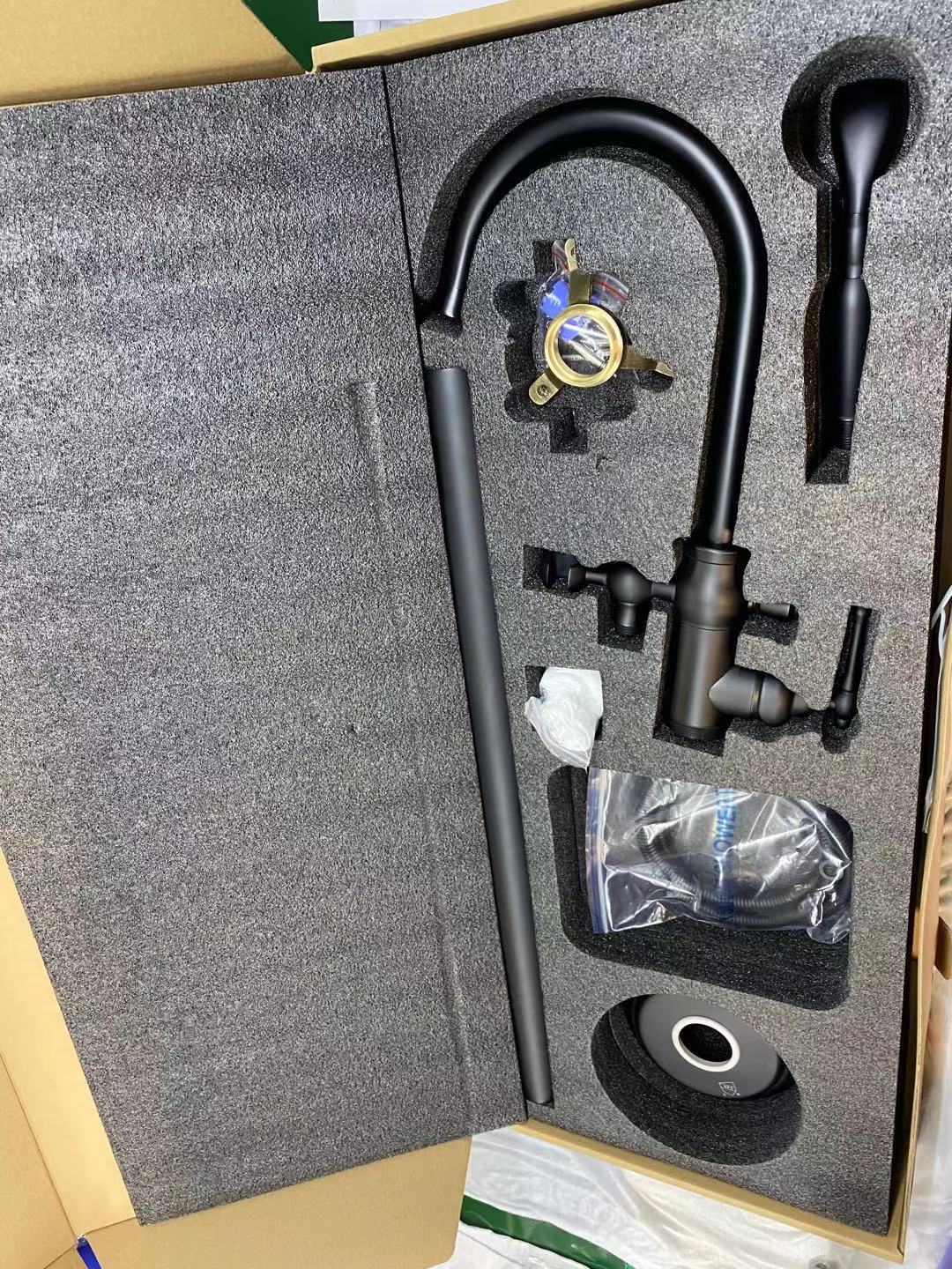 Simple Design Matte Black Bathtub Tap Buy bathtub faucet, bathtub